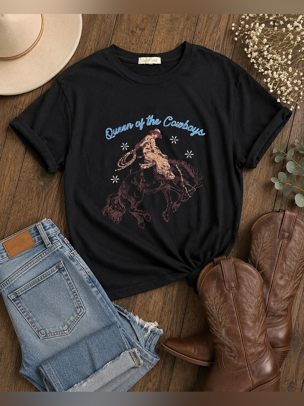 Clover + Pine Queen of the Cowboys Graphic Tee Black Western Rodeo Tee Size M